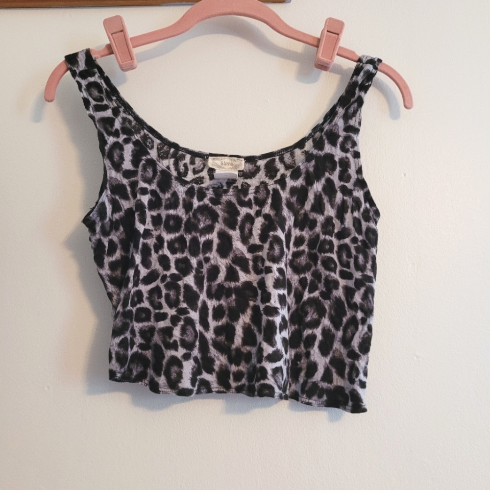Cheetah crop top
